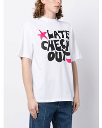 weißes T-Shirt mit einem Rundhalsausschnitt mit Karomuster von Late Checkout