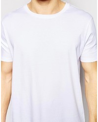 weißes T-Shirt mit einem Rundhalsausschnitt von Asos