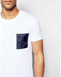 weißes T-Shirt mit einem Rundhalsausschnitt von Asos