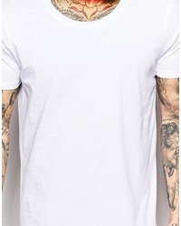 weißes T-Shirt mit einem Rundhalsausschnitt von Asos