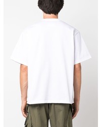 weißes T-Shirt mit einem Rundhalsausschnitt von Sacai