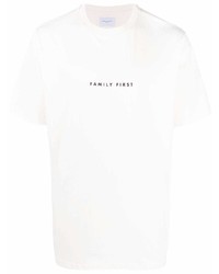 weißes T-Shirt mit einem Rundhalsausschnitt von Family First