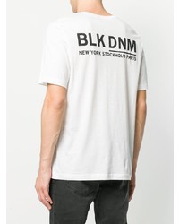 weißes T-Shirt mit einem Rundhalsausschnitt von BLK DNM