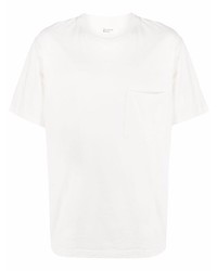 weißes T-Shirt mit einem Rundhalsausschnitt von Universal Works