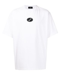 weißes T-Shirt mit einem Rundhalsausschnitt von We11done