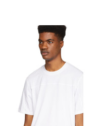 weißes T-Shirt mit einem Rundhalsausschnitt von adidas Originals