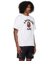 weißes T-Shirt mit einem Rundhalsausschnitt von BAPE