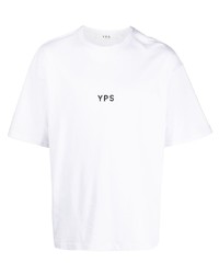 weißes T-Shirt mit einem Rundhalsausschnitt von YOUNG POETS