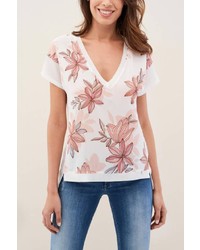 weißes T-Shirt mit einem V-Ausschnitt mit Blumenmuster von Salsa