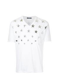weißes T-Shirt mit einem V-Ausschnitt mit Sternenmuster von GUILD PRIME