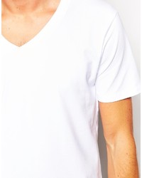weißes T-Shirt mit einem V-Ausschnitt von Selected
