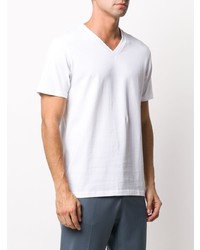weißes T-Shirt mit einem V-Ausschnitt von Filippa K