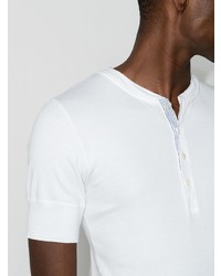 weißes T-shirt mit einer Knopfleiste von Schiesser