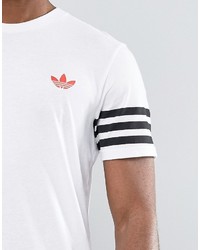 weißes T-shirt von adidas