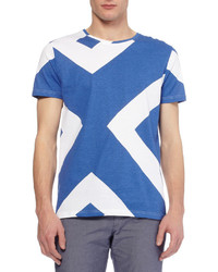 weißes und blaues bedrucktes T-Shirt mit einem Rundhalsausschnitt von Oliver Spencer
