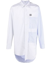 weißes und blaues Langarmhemd mit Flicken von Loewe