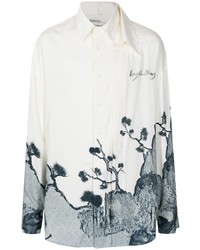 weißes und dunkelblaues bedrucktes Langarmhemd von Feng Chen Wang