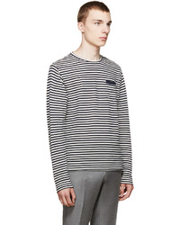 weißes und dunkelblaues horizontal gestreiftes Langarmshirt von Thom Browne