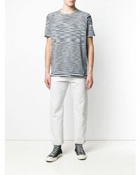 weißes und dunkelblaues horizontal gestreiftes T-Shirt mit einem Rundhalsausschnitt von Missoni