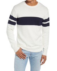 weißes und dunkelblaues Sweatshirt