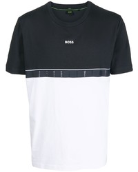 weißes und dunkelblaues T-Shirt mit einem Rundhalsausschnitt von BOSS