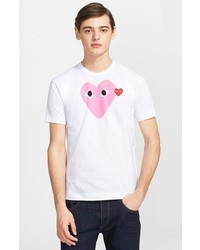 weißes und rosa bedrucktes T-Shirt mit einem Rundhalsausschnitt