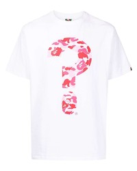weißes und rosa bedrucktes T-Shirt mit einem Rundhalsausschnitt von A Bathing Ape
