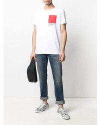 weißes und rotes bedrucktes T-Shirt mit einem Rundhalsausschnitt von Dondup