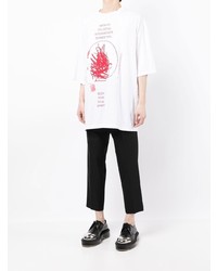 weißes und rotes bedrucktes T-Shirt mit einem Rundhalsausschnitt von UNDERCOVE