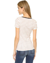 weißes und rotes horizontal gestreiftes T-Shirt mit einem Rundhalsausschnitt von Edith A. Miller