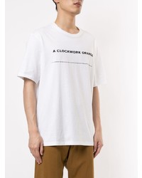 weißes und schwarzes bedrucktes T-Shirt mit einem Rundhalsausschnitt von Undercover