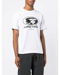 weißes und schwarzes bedrucktes T-Shirt mit einem Rundhalsausschnitt von AAPE BY A BATHING APE