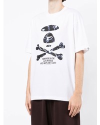 weißes und schwarzes bedrucktes T-Shirt mit einem Rundhalsausschnitt von AAPE BY A BATHING APE