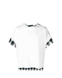 weißes und schwarzes bedrucktes T-Shirt mit einem Rundhalsausschnitt von Andrea Ya'aqov