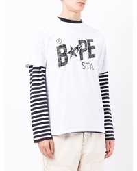 weißes und schwarzes bedrucktes T-Shirt mit einem Rundhalsausschnitt von A Bathing Ape