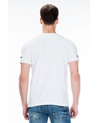 weißes und schwarzes bedrucktes T-Shirt mit einem Rundhalsausschnitt von Cipo & Baxx