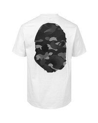 weißes und schwarzes bedrucktes T-Shirt mit einem Rundhalsausschnitt von A Bathing Ape