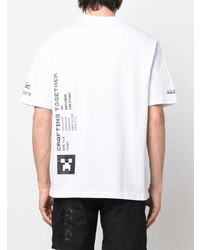 weißes und schwarzes bedrucktes T-Shirt mit einem Rundhalsausschnitt von Lacoste