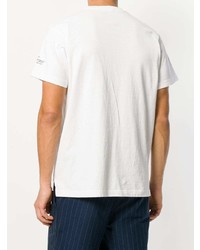 weißes und schwarzes bedrucktes T-Shirt mit einem Rundhalsausschnitt von Engineered Garments