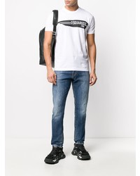 weißes und schwarzes bedrucktes T-Shirt mit einem Rundhalsausschnitt von DSQUARED2