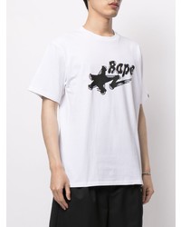 weißes und schwarzes bedrucktes T-Shirt mit einem Rundhalsausschnitt von A Bathing Ape