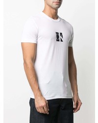 weißes und schwarzes bedrucktes T-Shirt mit einem Rundhalsausschnitt von Calvin Klein Jeans