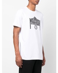 weißes und schwarzes bedrucktes T-Shirt mit einem Rundhalsausschnitt von Maharishi