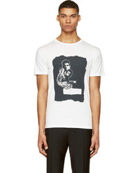 weißes und schwarzes bedrucktes T-Shirt mit einem Rundhalsausschnitt von Marc by Marc Jacobs