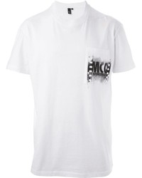 weißes und schwarzes bedrucktes T-Shirt mit einem Rundhalsausschnitt von McQ by Alexander McQueen