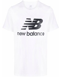 weißes und schwarzes bedrucktes T-Shirt mit einem Rundhalsausschnitt von New Balance