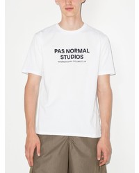 weißes und schwarzes bedrucktes T-Shirt mit einem Rundhalsausschnitt von Pas Normal Studios