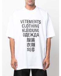 weißes und schwarzes bedrucktes T-Shirt mit einem Rundhalsausschnitt von Vetements