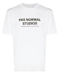 weißes und schwarzes bedrucktes T-Shirt mit einem Rundhalsausschnitt von Pas Normal Studios