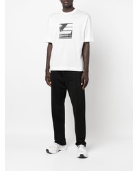 weißes und schwarzes bedrucktes T-Shirt mit einem Rundhalsausschnitt von Emporio Armani